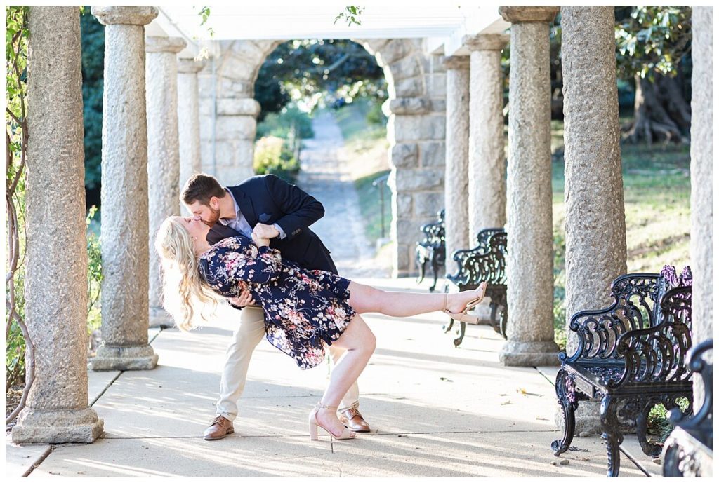 emily bartell photography; richmond virginia wedding photographer; engagement style guide; virginia wedding photographer